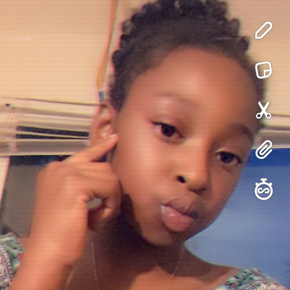 Meet your Posher, Zamaiah